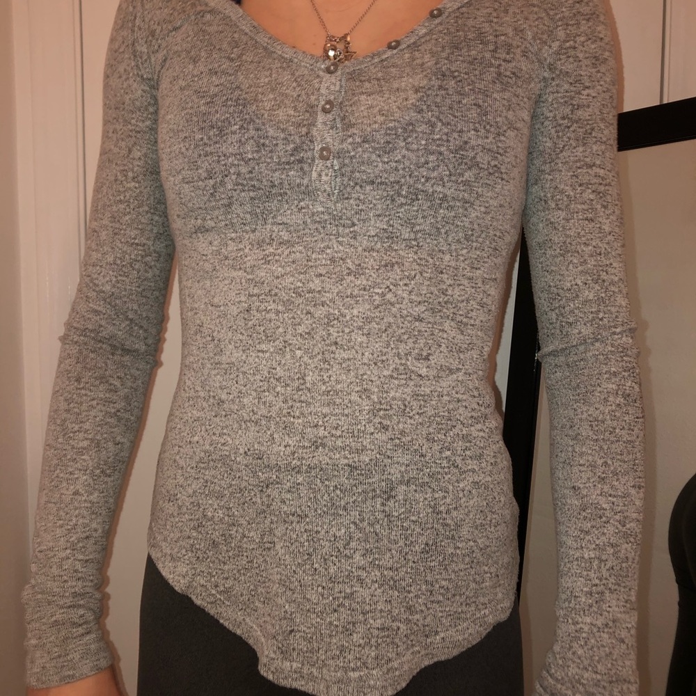 So gray long sleeve